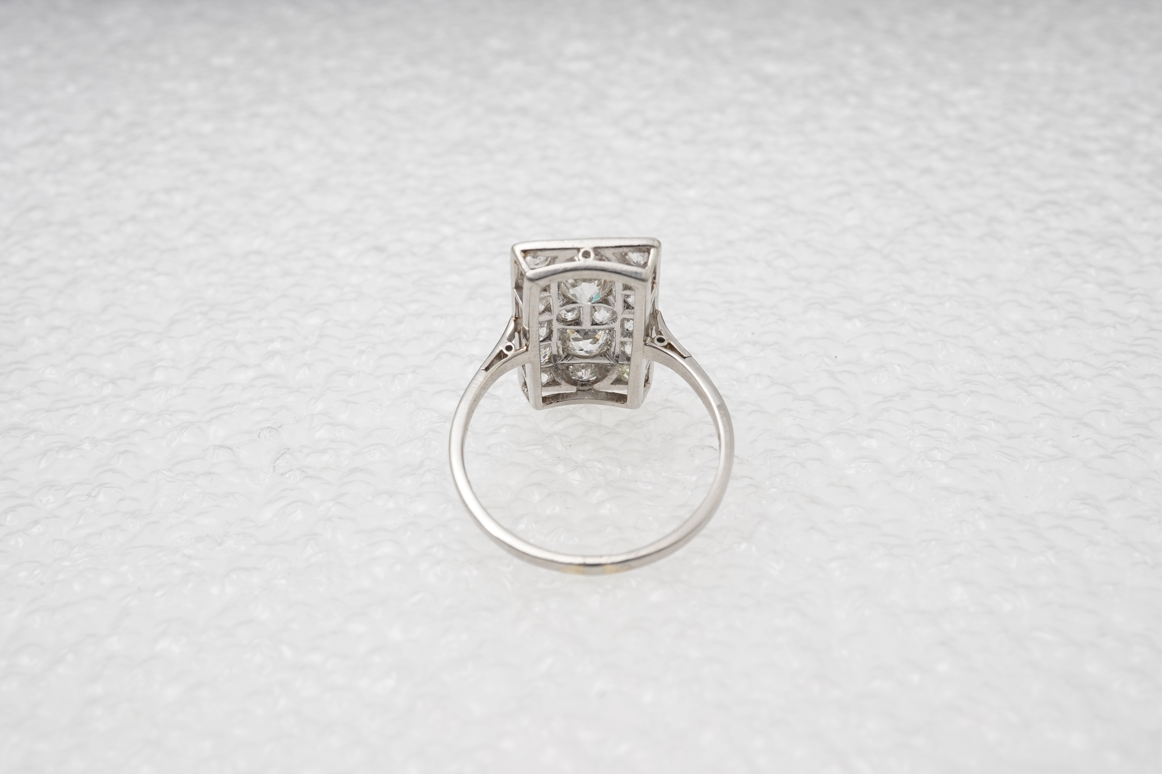 An Art Deco diamond ring, early 20th century